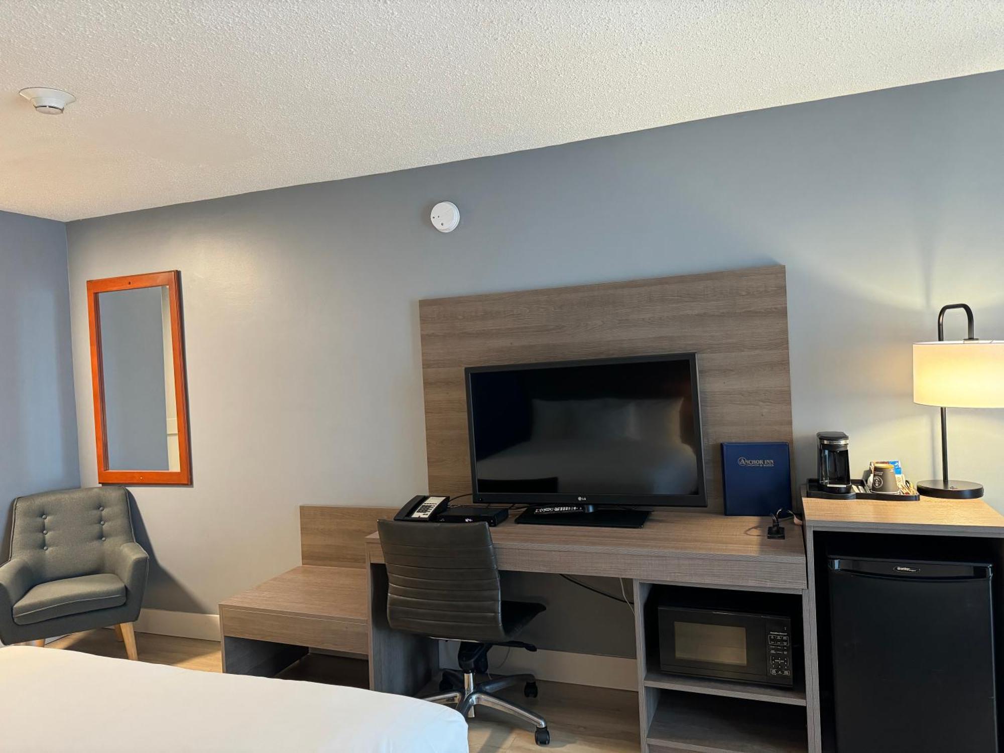 Anchor Inn And Suites Campbell River Zewnętrze zdjęcie